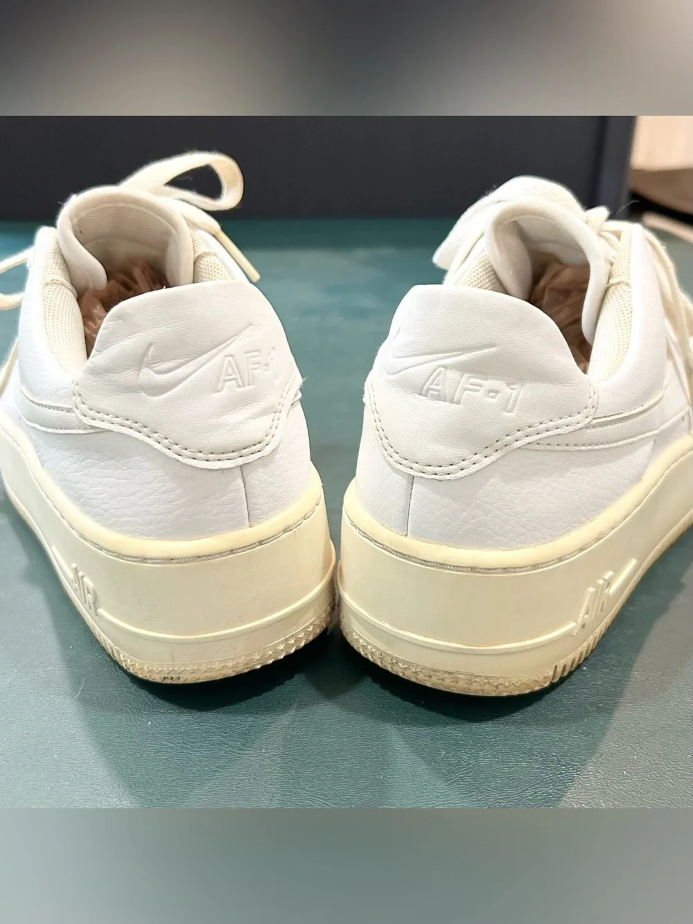 Nike Air Force 1 One AF1 Sneakers Shoes Triple White Women’s Size 8 AR5339-100